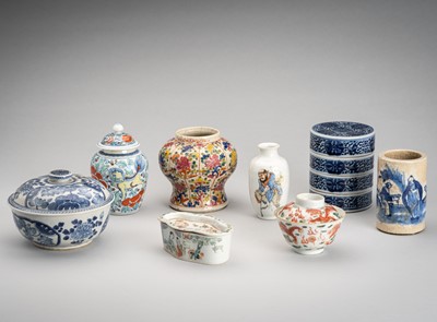 Lot 1946 - AN INTERESTING LOT WITH EIGHT PORCELAIN ITEMS, c. 1900s