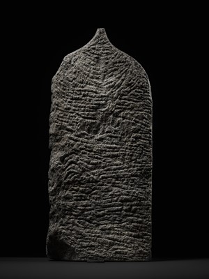 Lot 246 - A RARE BLACK STONE STELE OF NARASIMHA KILLING HIRANYAKASHIPU, PALA PERIOD