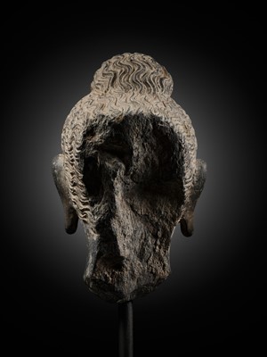Lot 222 - A GRAY SCHIST HEAD OF BUDDHA, ANCIENT REGION OF GANDHARA, 2ND-3RD CENTURY