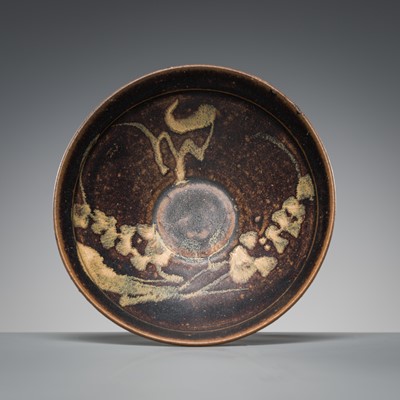 Lot 502 - A JIZHOU PAINTED ‘MOON AND PRUNUS’ TEA BOWL, SONG DYNASTY