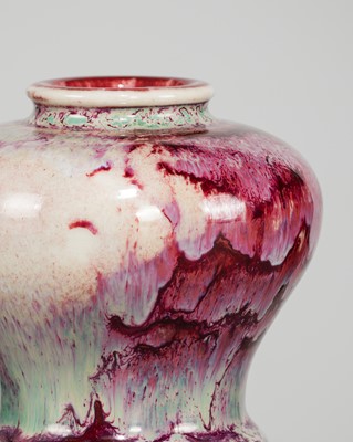 Lot 115 - MAKUZU KOZAN: A FINE FLAMBÉ-GLAZED PORCELAIN MINIATURE VASE