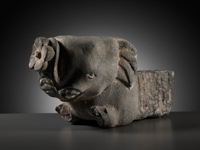 Lot 103 - A GRAY SCHIST STUPA PEG IN THE FORM OF AN ELEPHANT, ANCIENT REGION OF GANDHARA