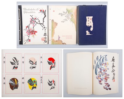 A LOT WITH THREE CHINESE ART PRINT BOOKS