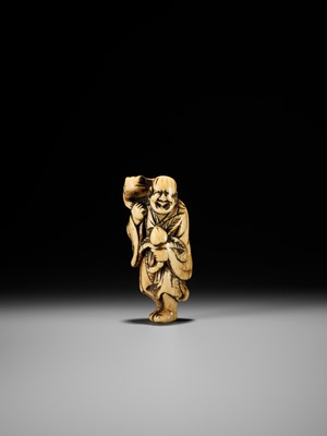 Lot 31 - MASAMORI: A GOOD KYOTO SCHOOL IVORY NETSUKE OF GAMA SENNIN