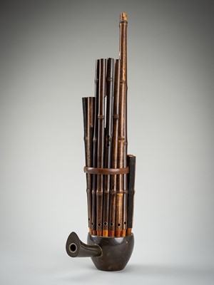 Lot 1650 - A BAMBOO SHENG (MOUTH ORGAN)