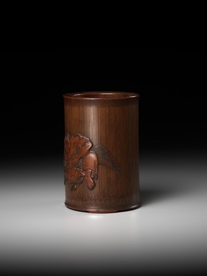 Lot 373 - A BAMBOO BRUSHPOT DEPICTING LIU HAI AND HIS TOAD, BITONG, BY WU ZHIFAN, JIADING SCHOOL, EARLY QING DYNASTY