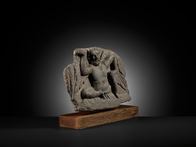 Lot 330 - A GRAY SCHIST FIGURE OF ATLAS, ANCIENT REGION OF GANDHARA, 2ND-3RD CENTURY