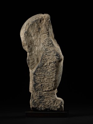 Lot 101 - A PUBLISHED GRAY SCHIST FIGURE OF BUDDHA SHAKYAMUNI, ANCIENT REGION OF GANDHARA, 3RD-4TH CENTURY