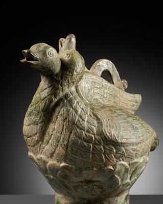 Lot 126 - A RARE GREEN-GLAZED EWER IN THE FORM OF TWO INTERTWINED DUCKS, LIAO DYNASTY