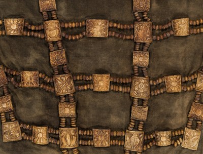 Lot 287 - A NECROMANCER’S BONE HEADDRESS, WRISTBAND AND APRON, TIBET OR NEPAL, 18TH-19TH CENTURY