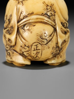 Lot 71 - MASATSUGU: AN AMUSING OSAKA SCHOOL IVORY NETSUKE OF GAMA SENNIN LIFTING HIS TOAD