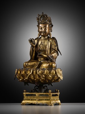 Lot 54 - A RARE AND LARGE GILT BRONZE FIGURE OF ‘WILLOWLEAF’ GUANYIN, MING DYNASTY