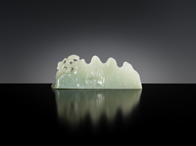 Lot 450 - A CELADON JADE ‘MOUNTAIN’ BRUSH REST, 18TH - 19TH CENTURY