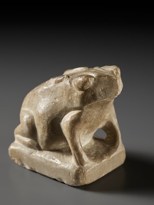 Lot 100 - A RARE WHITE MARBLE FIGURE OF A FROG, TANG DYNASTY
