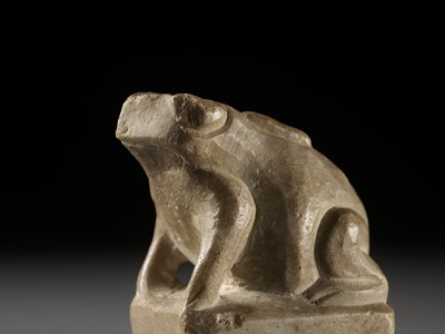 Lot 100 - A RARE WHITE MARBLE FIGURE OF A FROG, TANG DYNASTY