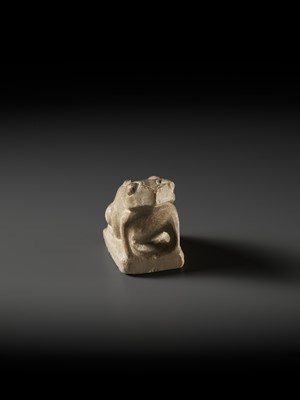 Lot 100 - A RARE WHITE MARBLE FIGURE OF A FROG, TANG DYNASTY