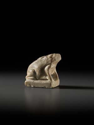 Lot 100 - A RARE WHITE MARBLE FIGURE OF A FROG, TANG DYNASTY