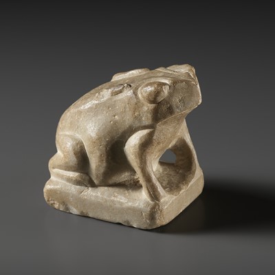 Lot 100 - A RARE WHITE MARBLE FIGURE OF A FROG, TANG DYNASTY