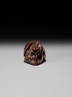 Lot 116 - MASAHIRO: A WOOD NETSUKE OF SOTOBA KOMACHI