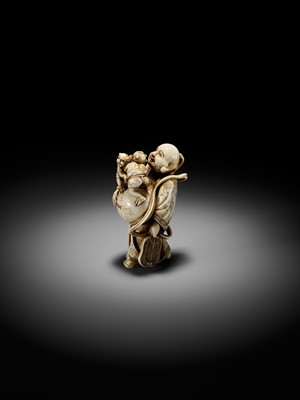 Lot 70 - RYOZAN: AN AMUSING IVORY NETSUKE OF HOTEI WITH WRESTLING ONI