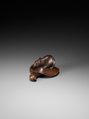 Lot 79 - MASANAO: A FINE WOOD NETSUKE OF A RAT ON A MUSHROOM