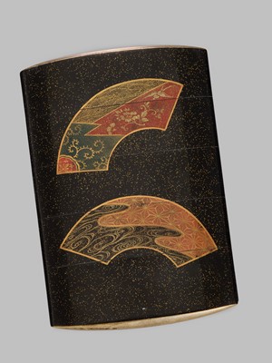 Lot 53 - A FINE SHIBAYAMA INLAID LACQUER SAYA (SHEATHE) FOUR-CASE INRO