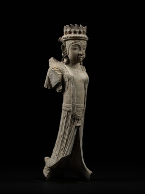 Lot 261 - A SANDSTONE ARCHITECTURAL BRACKET DEPICTING A GANDHARVA, WESTERN INDIA, 17TH-18TH CENTURY OR EARLIER