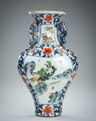 Lot 1899 - AN ENAMELED UNDERGLAZE BLUE ‘MOUNTAINSCAPE’ PORCELAIN WALL VASE, 19TH CENTURY