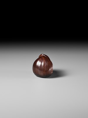 Lot 184 - MASAKAZU: A FINE NAGOYA SCHOOL WOOD NETSUKE OF TWO CHESTNUTS