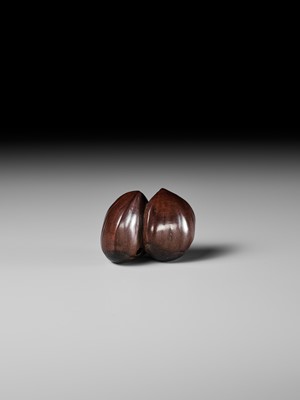 Lot 184 - MASAKAZU: A FINE NAGOYA SCHOOL WOOD NETSUKE OF TWO CHESTNUTS