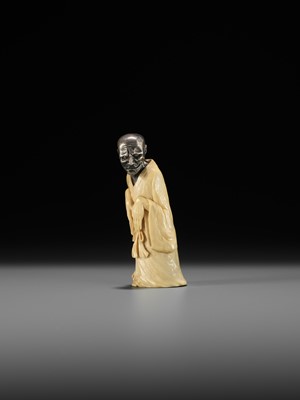 Lot 226 - A SILVER AND ANTLER NETSUKE OF A GHOST, YUREI, ATTRIBUTED TO GEORGES WEIL