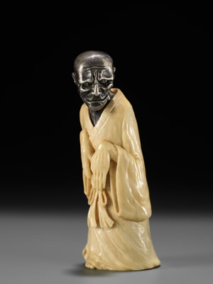 Lot 226 - A SILVER AND ANTLER NETSUKE OF A GHOST, YUREI, ATTRIBUTED TO GEORGES WEIL