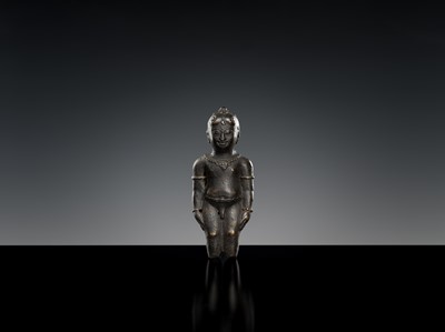 Lot 413 - A BRONZE FIGURE FRAGMENT OF A NOBLE BOY, MAJAPAHIT, 14TH CENTURY