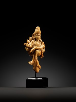 Lot 260 - A CARVED IVORY FIGURE OF VISHNU, INDIA, 17TH-18TH CENTURY