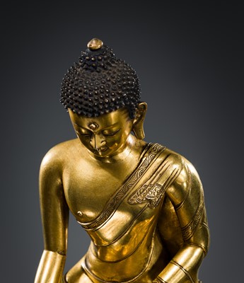 Lot 21 - A GILT BRONZE FIGURE OF BUDDHA SHAKYAMUNI, TIBET, 18TH – 19th CENTURY