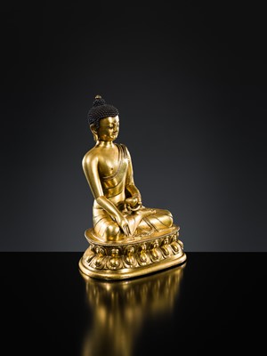 Lot 21 - A GILT BRONZE FIGURE OF BUDDHA SHAKYAMUNI, TIBET, 18TH – 19th CENTURY