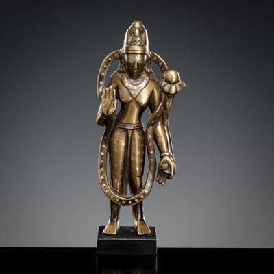 Lot 1477 - A SILVER AND COPPER INLAID BRONZE FIGURE OF PADMAPANI, PALA REVIVAL, 17TH TO 18TH CENTURY