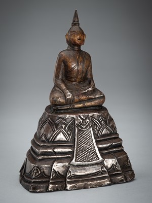 Lot 1020 - A RARE SILVERED REPOUSSÉ FIGURE OF BUDDHA, 18th TO 19TH CENTURY