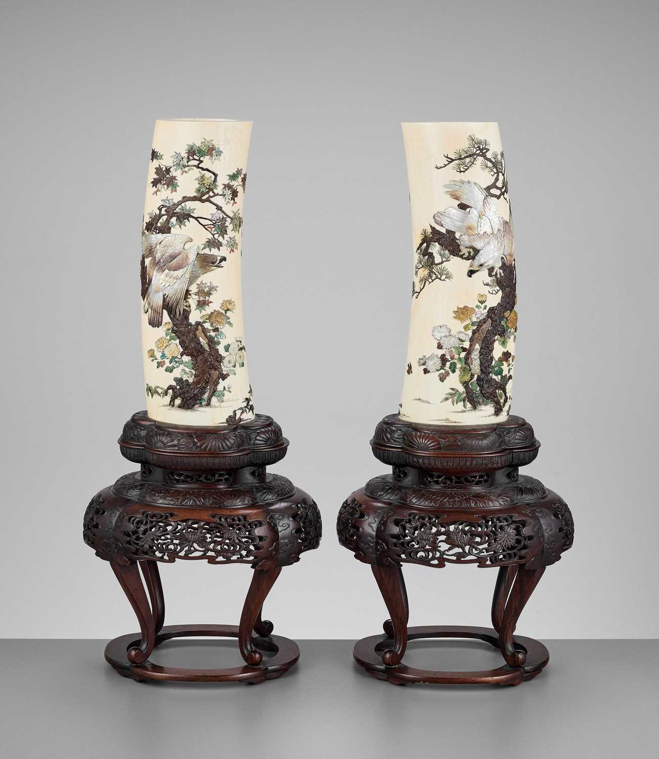 Lot 257 - AN IMPRESSIVE PAIR OF SHIBAYAMA INLAID TUSK VASES ON WOOD STANDS