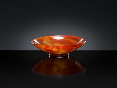 Lot 398 - A SMALL OVAL AGATE BOWL, KANGXI-YONGZHENG PERIOD