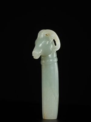 Lot 307 - A MUGHAL CELADON JADE ‘RAM’ HILT, INDIA, 17TH-18TH CENTURY