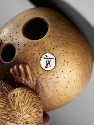 Lot 473 - ALEXANDER DERKACHENKO: RAT ON POMEGRANATE