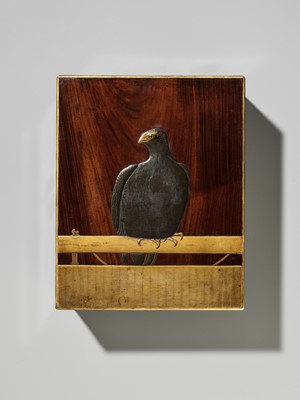 Lot 35 - A FINE LACQUERED WOOD BUNKO (DOCUMENT BOX) DEPICTING A FALCON AND MOUNT FUJI