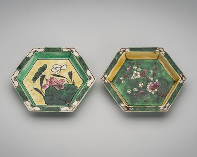 Lot 1722 - TWO FAMILLE VERTE ‘FLORAL’ PORCELAIN DISHES, 18TH CENTURY