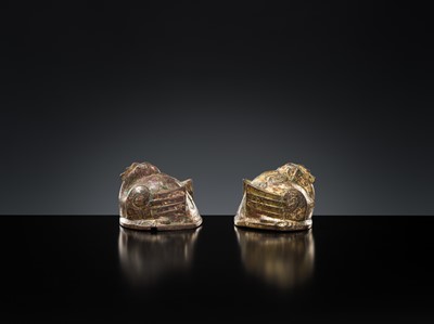 Lot 325 - A PAIR OF GILT BRONZE BIRD-FORM MAT WEIGHTS, HAN DYNASTY