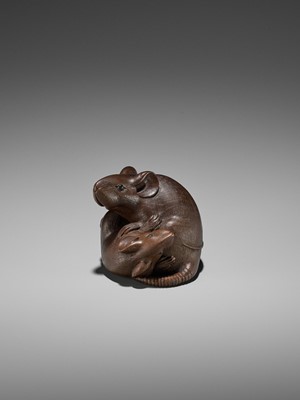 Lot 308 - GYOKUMIN: A SUPERB NAGOYA SCHOOL WOOD OKIMONO OF TWO RATS
