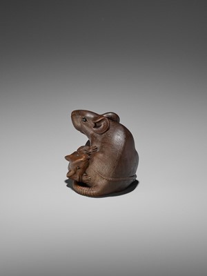 Lot 308 - GYOKUMIN: A SUPERB NAGOYA SCHOOL WOOD OKIMONO OF TWO RATS