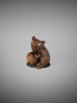 Lot 506 - DERKACHENKO: A WOOD NETSUKE OF A BOAR WITH ACORN