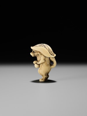 Lot 58 - A HUMOROUS OSAKA SCHOOL IVORY NETSUKE OF TANUKI DISGUISED AS A SAKE VENDOR