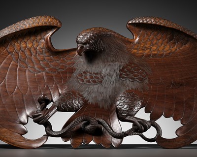 Lot 655 - A CARVED WOOD ‘EAGLE AND SNAKE’ TRAY, LATE NGUYEN DYNASTY